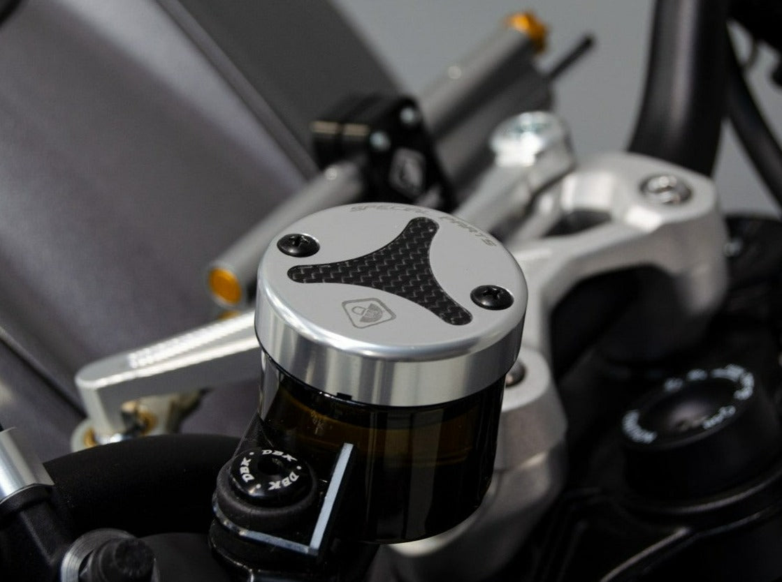 TLS09 - DBK Triumph Street Triple 765 Front/Rear Brake Fluid Tank Cap – Accessories in the Motodeal Motorcycle Aftermarket Accessories and Parts Online Shop