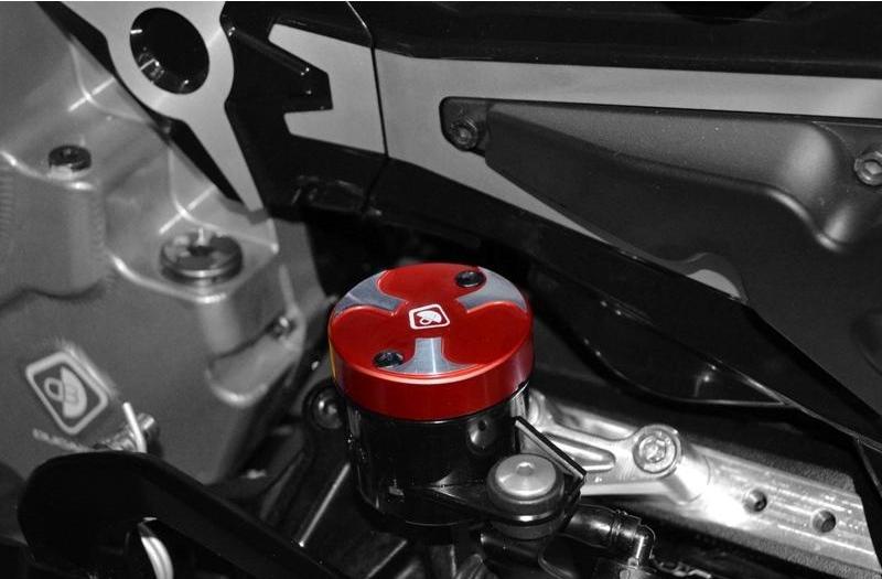 TLS11 - DUCABIKE Ducati Front/Rear Brake Fluid Tank Cap – Accessories in the Motodeal Motorcycle Aftermarket Accessories and Parts Online Shop