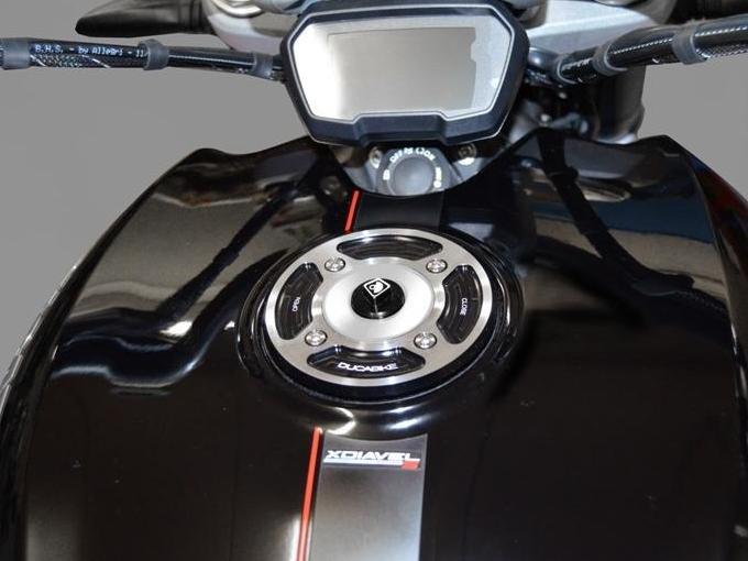 TSB07 - DUCABIKE Ducati Fuel Tank Cap – Accessories in the Motodeal Motorcycle Aftermarket Accessories and Parts Online Shop