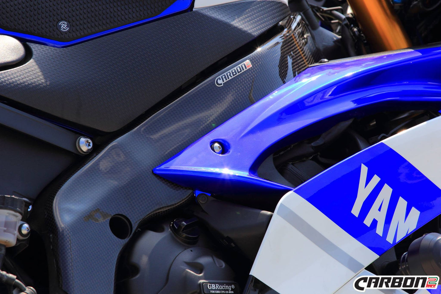 CARBON2RACE Yamaha YZF-R6 (08/...) Carbon Frame Covers