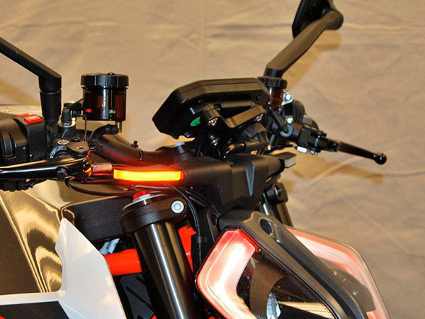 NEW RAGE CYCLES KTM 1290 Super Duke R (14/19) LED Front Turn Signals – Accessories in MotoDeal – Motorcycle Accessories and Parts Online Shop