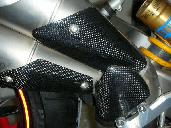 CARBONVANI MV Agusta Brutale (02/09) Carbon Exhaust Guards Set