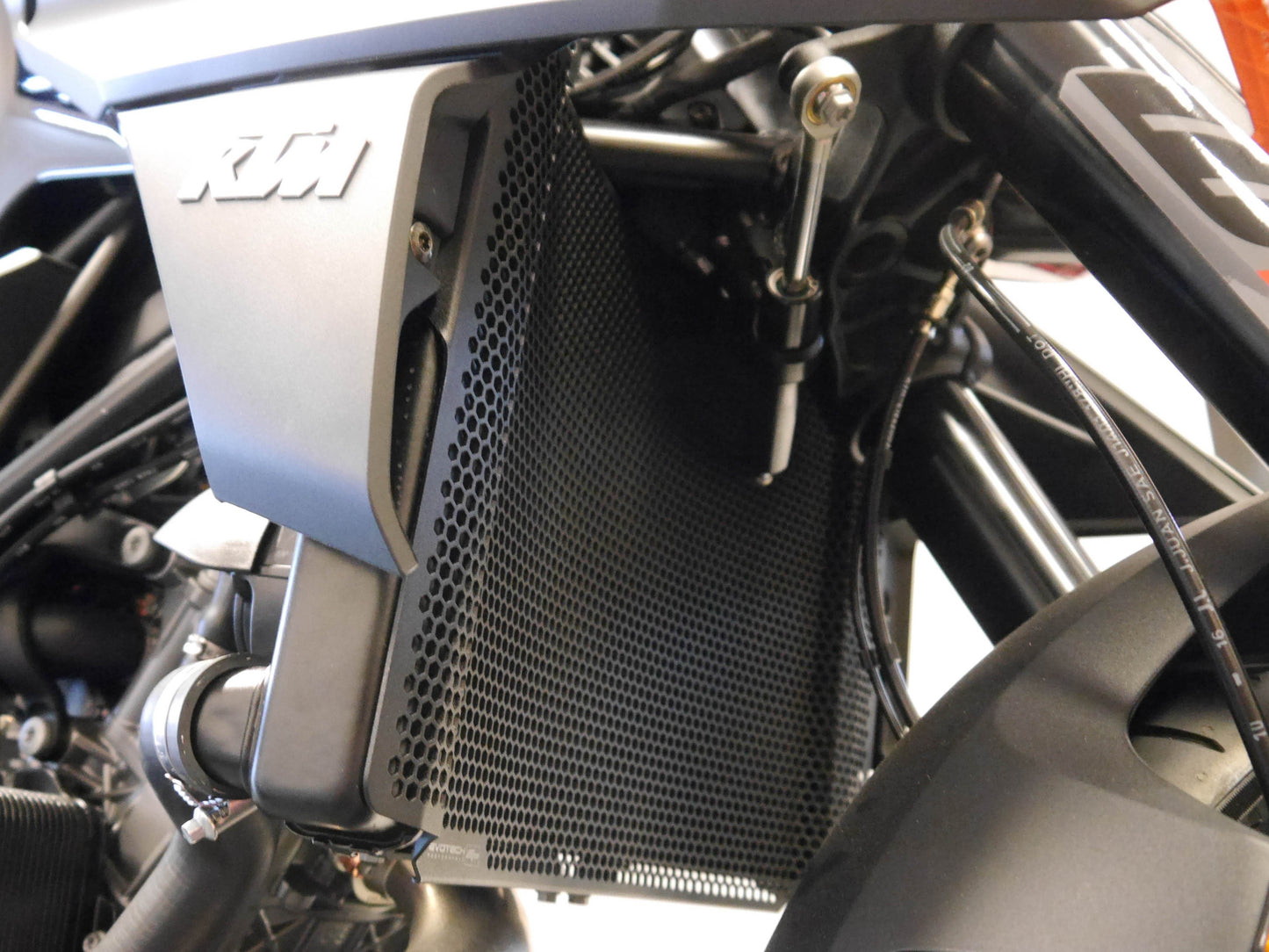 EVOTECH KTM 1290 Super Duke R Radiator Guard – Accessories in MotoDeal – Motorcycle Accessories and Parts Online Shop