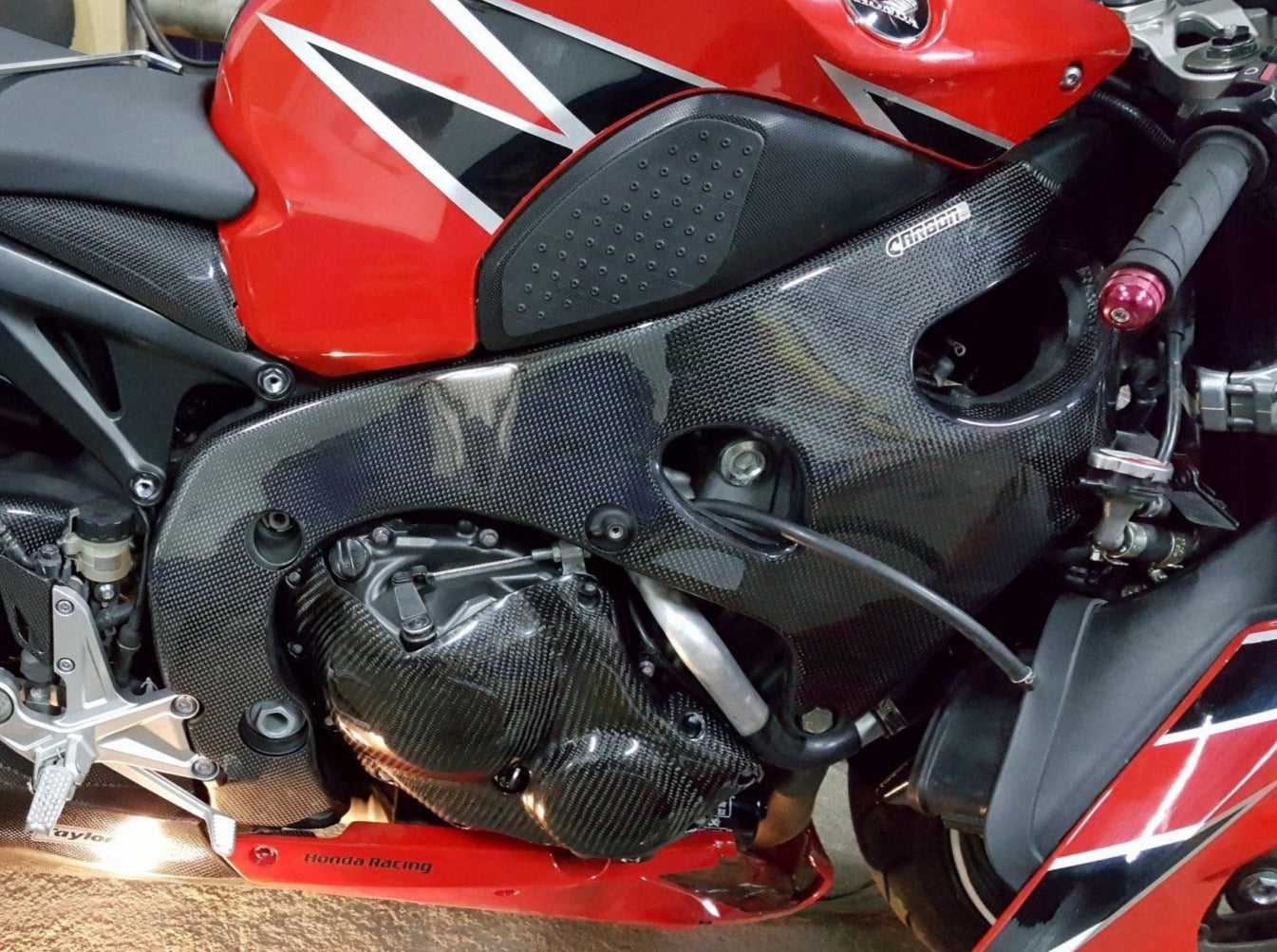 CARBON2RACE Honda CBR1000RR (08/19) Carbon Frame Covers