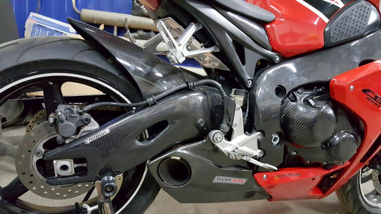 CARBON2RACE Honda CBR1000RR (08/19) Carbon Rear Hugger (extended)