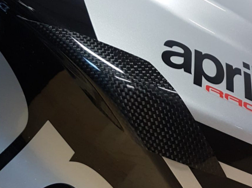 CARBON2RACE Aprilia RSV4 (15/20) Carbon Fuel Tank Sliders