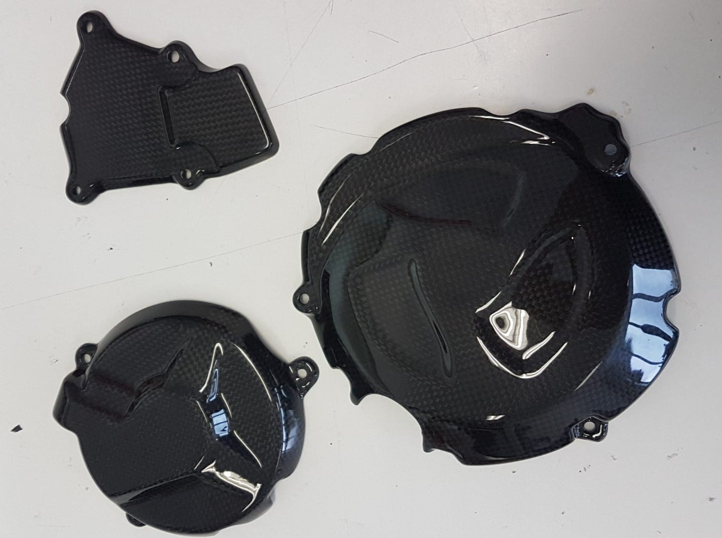 CARBON2RACE BMW S1000RR (09/18) Carbon Engine Case Covers