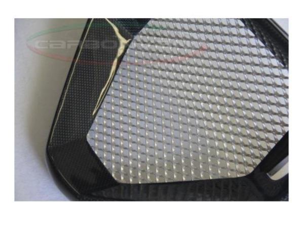 CARBONVANI MV Agusta Brutale (02/09) Carbon Oil Cooler Cover