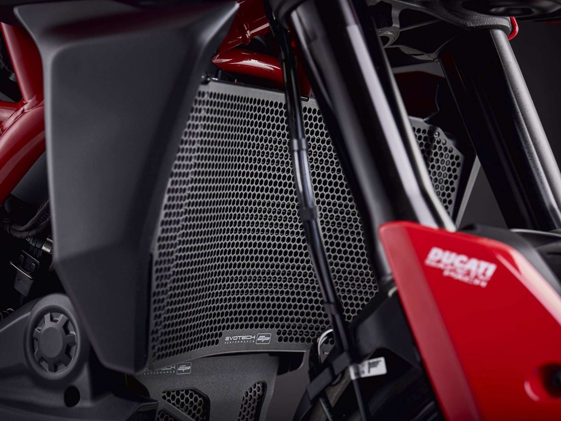 EVOTECH Ducati Hypermotard 950 Radiator, Engine & Oil Cooler Protection Kit – Accessories in MotoDeal – Motorcycle Accessories and Parts Online Shop