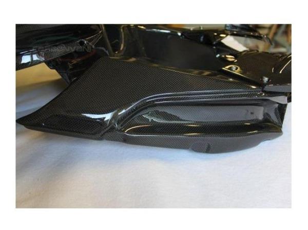 CARBONVANI MV Agusta F4 (00/08) Carbon Air Duct (right)