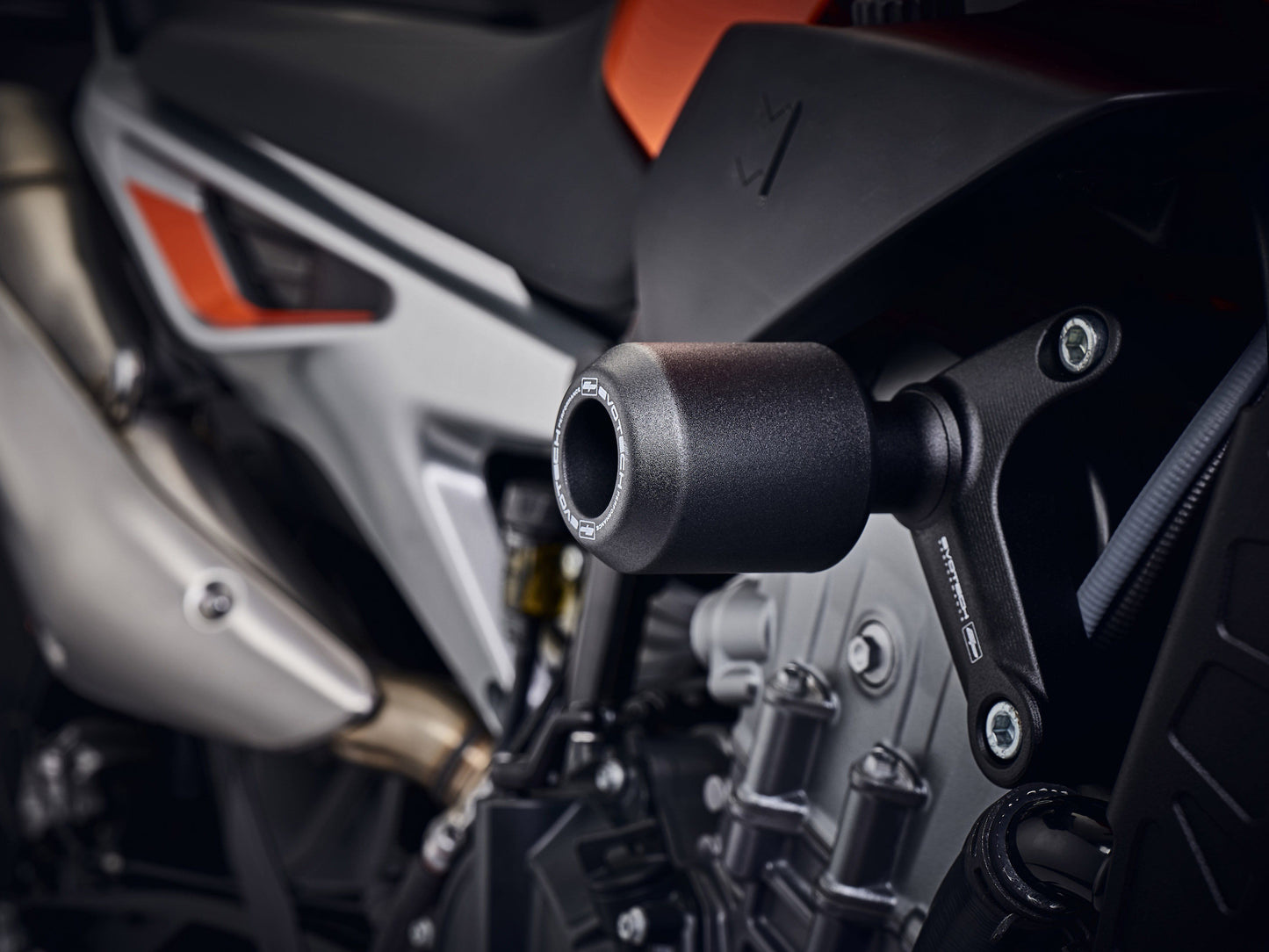 EVOTECH KTM 790 / 890 Duke Frame Crash Protection Sliders – Accessories in MotoDeal – Motorcycle Accessories and Parts Online Shop