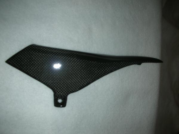 CARBONVANI MV Agusta F4 (00/08) Carbon Chain Guard (upper)