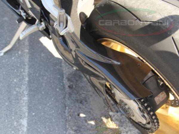 CARBONVANI MV Agusta F4 1000 (10/19) Carbon Swingarm Guard