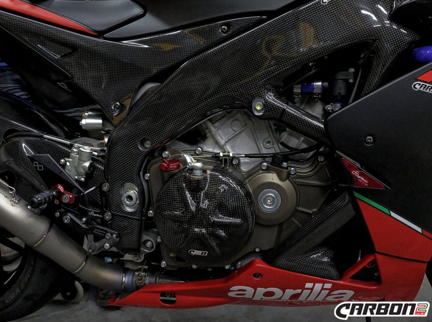 CARBON2RACE Aprilia RSV4 (09/20) Carbon Frame Covers