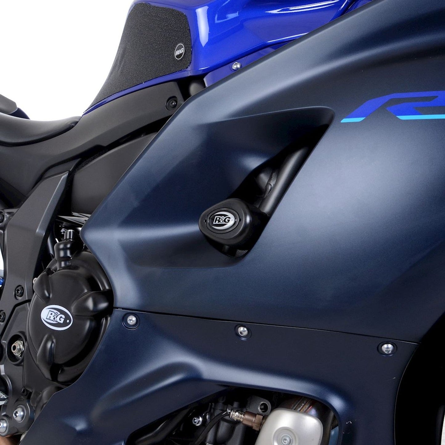 CP0540 - R&G RACING Yamaha YZF-R7 (2022+) Frame Crash Protection Sliders "Aero" (racing)