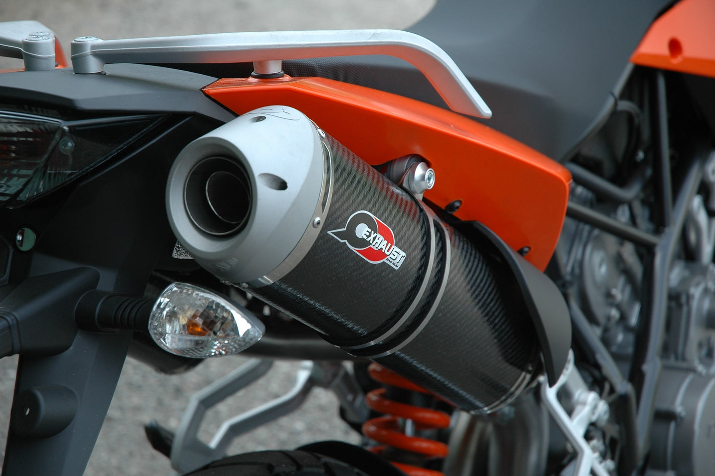 QD EXHAUST KTM 950/990 Supermoto Dual Slip-on Exhaust "Magnum" (EU homologated)