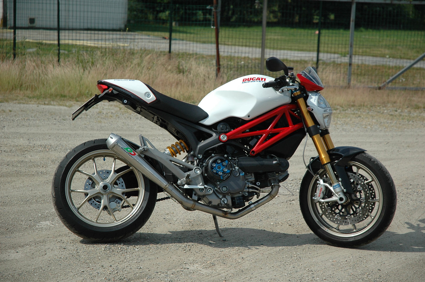 QD EXHAUST Ducati Monster 796 Full Exhaust System "MaXcone" (EU homologated)