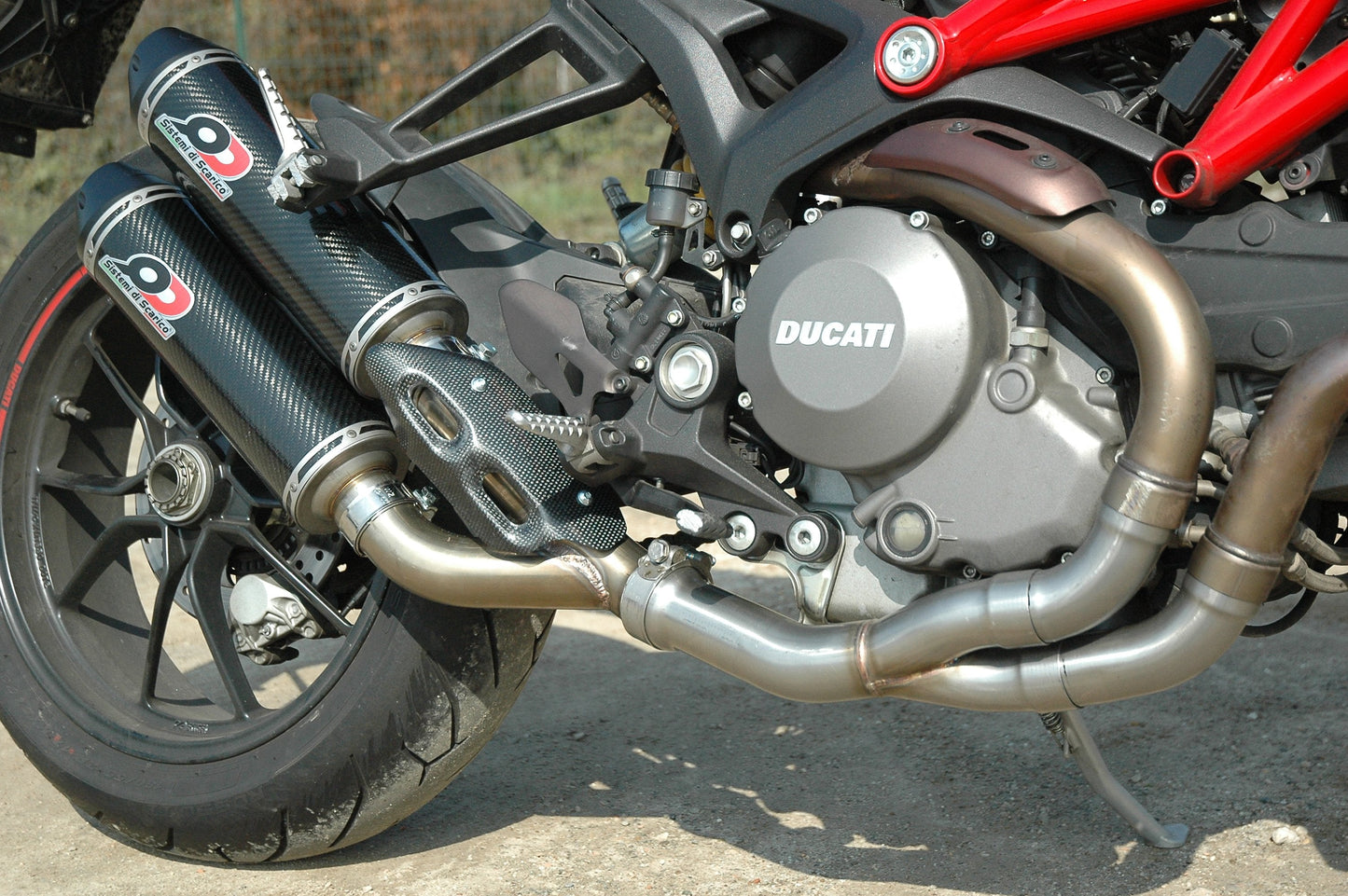 QD EXHAUST Ducati Monster 1100 Evo Dual Slip-on Exhaust "Magnum" (EU homologated)