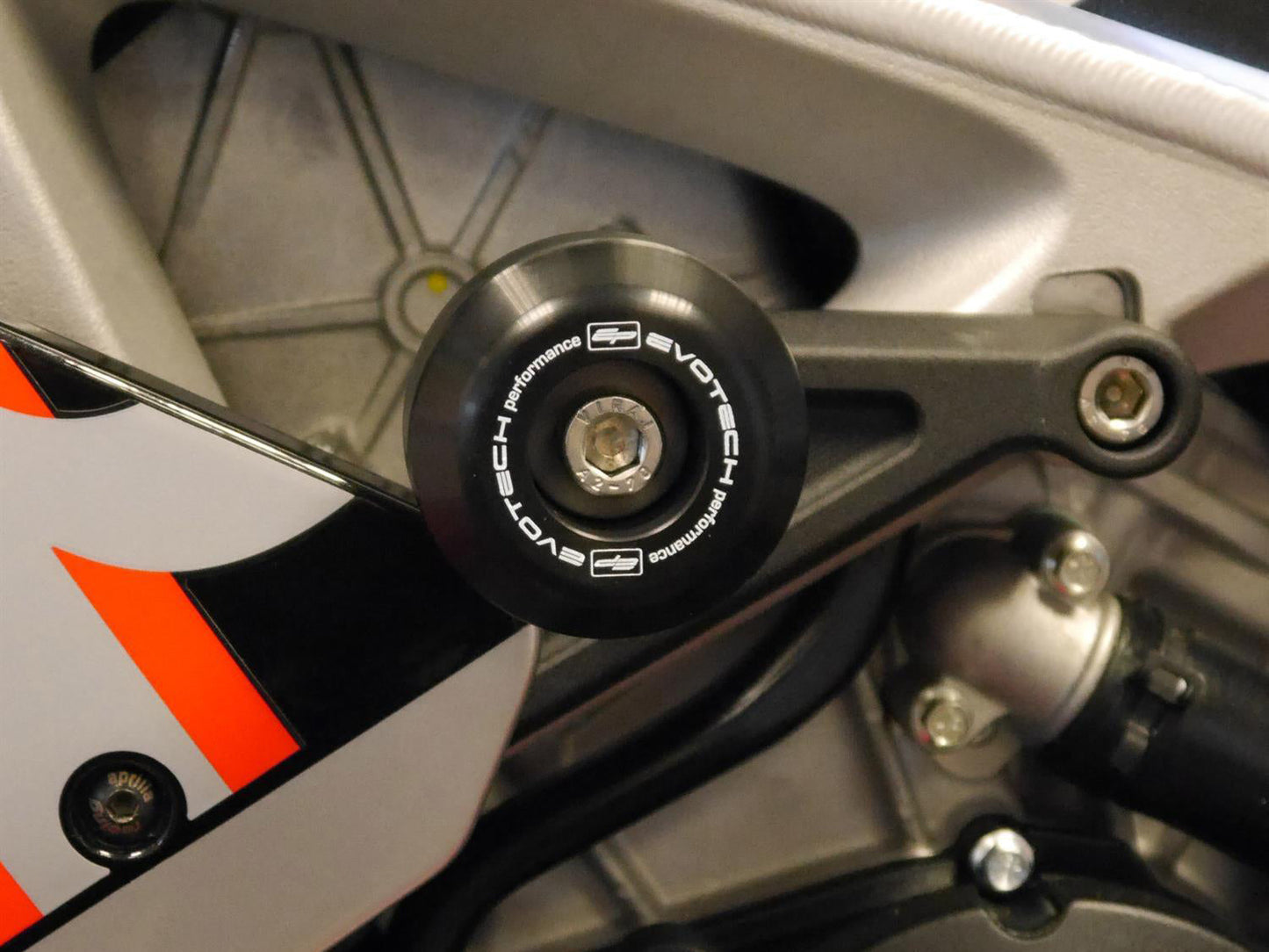 EVOTECH Aprilia RSV4 (09/20) Frame Crash Protection Sliders – Accessories in MotoDeal – Motorcycle Accessories and Parts Online Shop