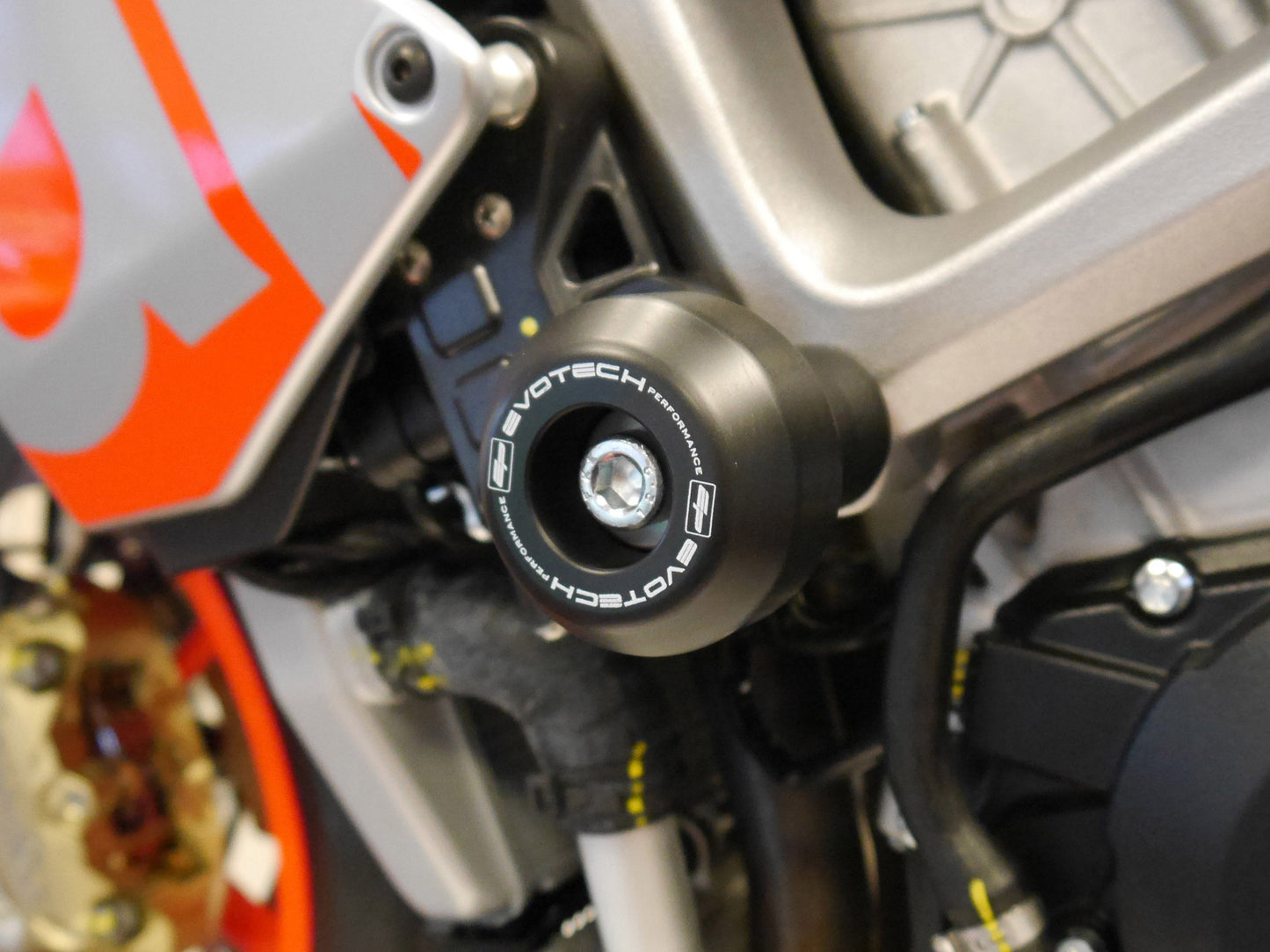 EVOTECH Aprilia Tuono V4 Frame Crash Sliders – Accessories in MotoDeal – Motorcycle Accessories and Parts Online Shop