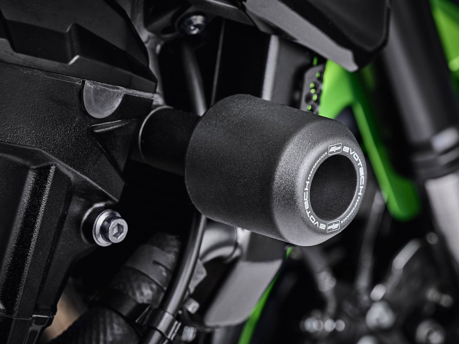 EVOTECH Kawasaki Z900 / Z900RS Frame Crash Protection Sliders – Accessories in MotoDeal – Motorcycle Accessories and Parts Online Shop