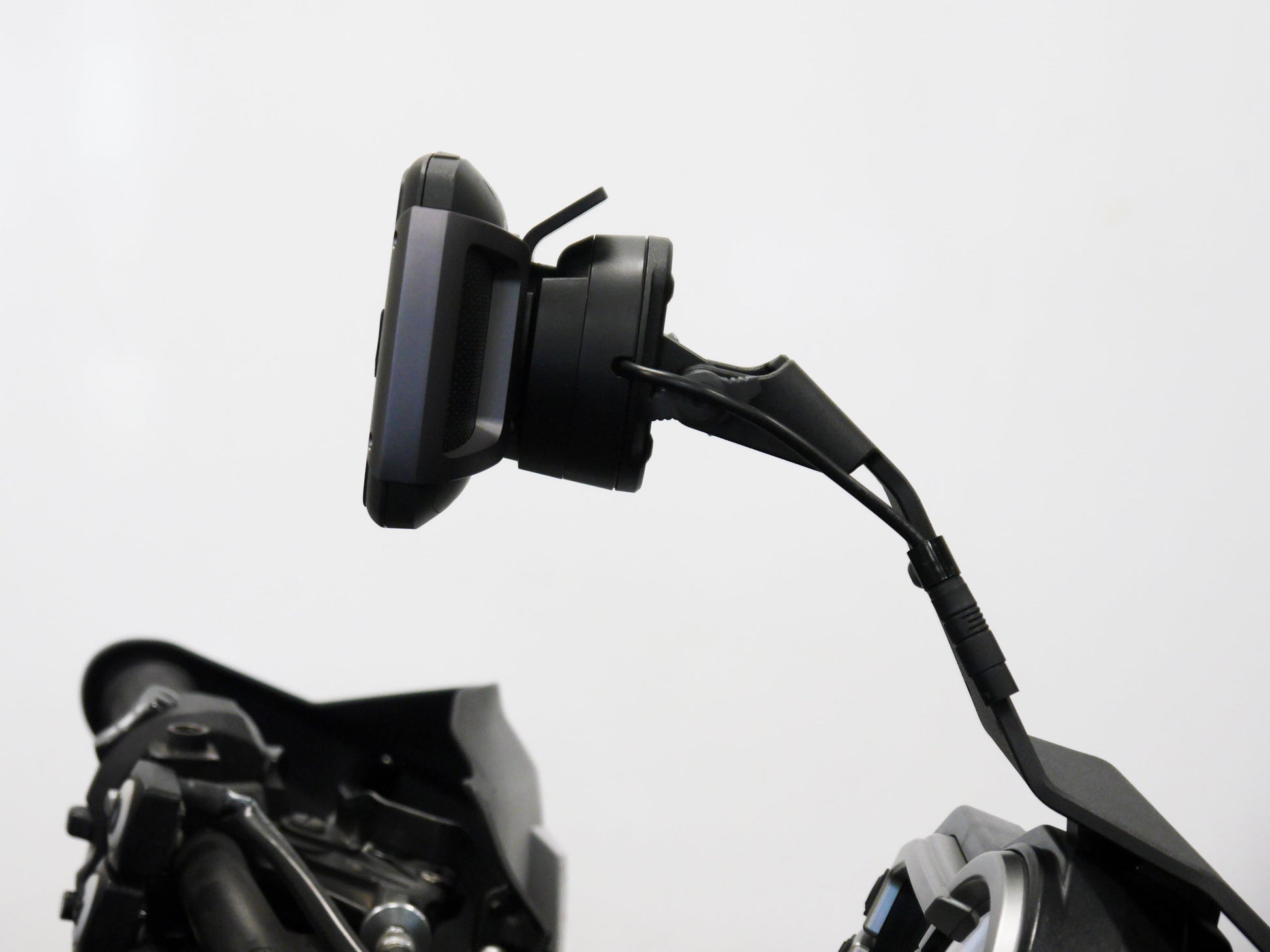 EVOTECH Triumph Tiger 800 (10/17) Phone / GPS Mount "TomTom" – Accessories in MotoDeal – Motorcycle Accessories and Parts Online Shop