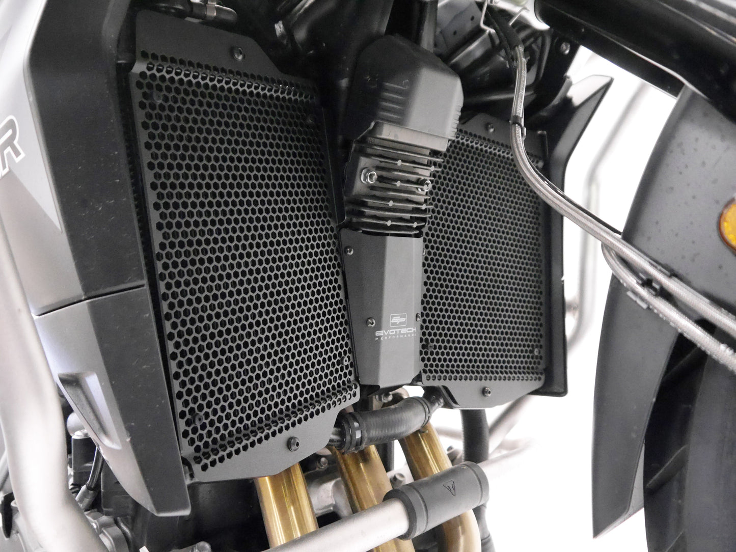 EVOTECH Triumph Tiger 900/850 Sport Radiator Guard