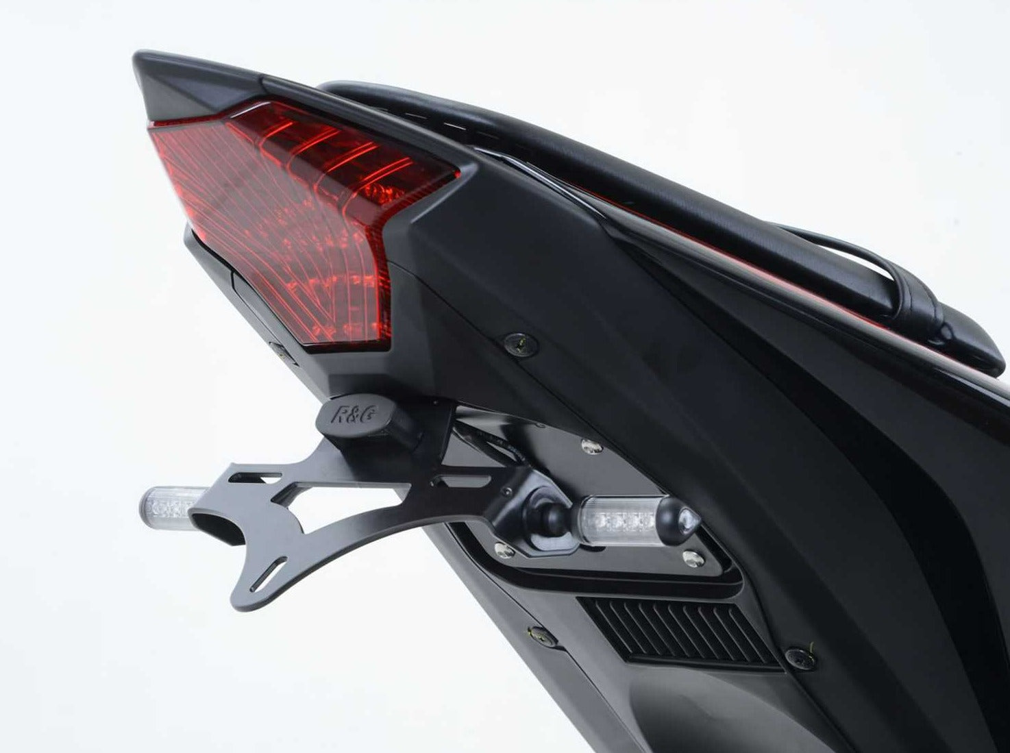 LP0172 - R&G RACING Yamaha YZF-R25 / YZF-R3 / MT-25 / MT-03 Tail Tidy – Accessories in the 2WheelsHero Motorcycle Aftermarket Accessories and Parts Online Shop