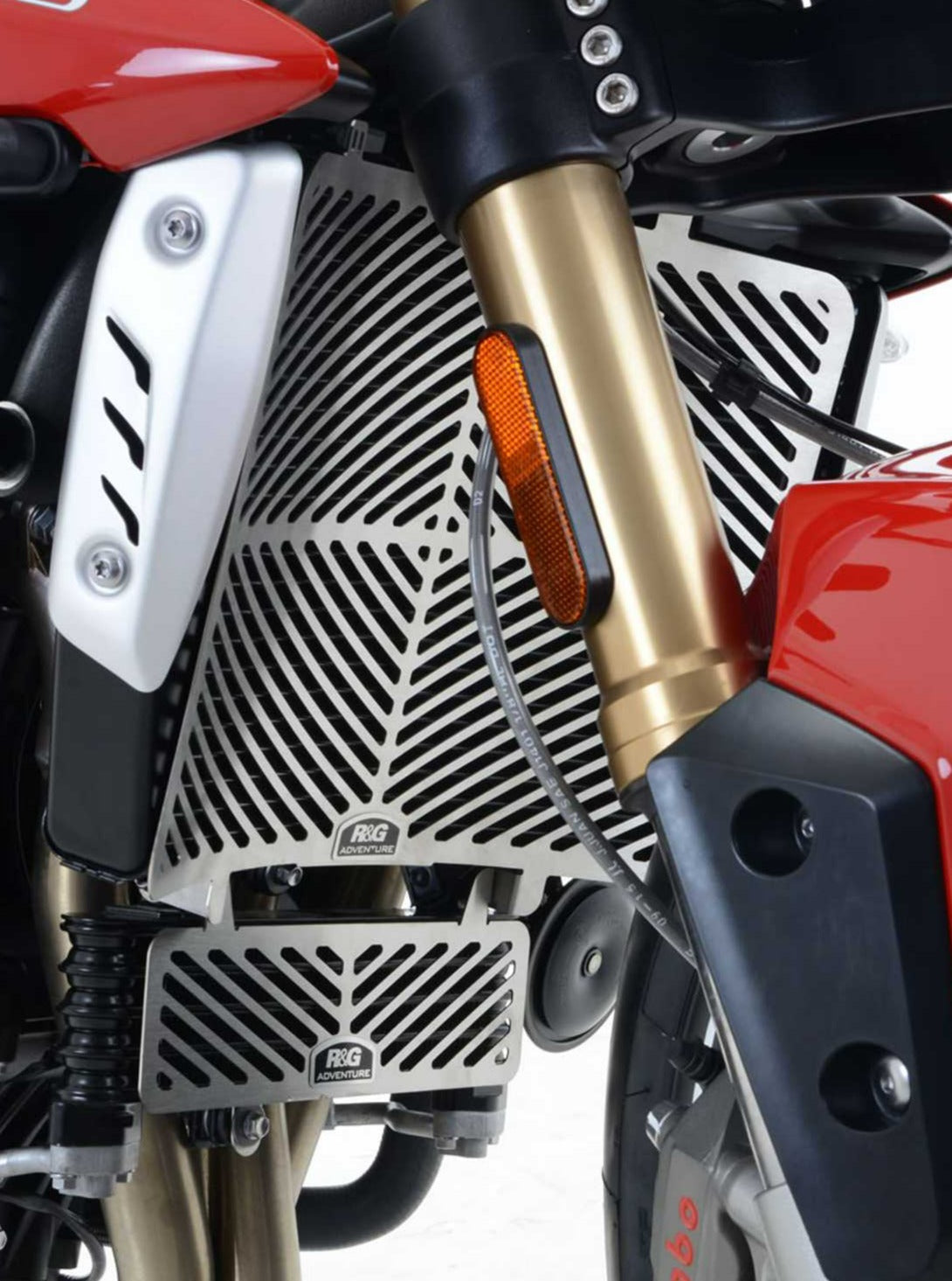 SRG0045 - R&G RACING Triumph Speed Triple S / R / RS Radiator Guard (steel) – Accessories in the 2WheelsHero Motorcycle Aftermarket Accessories and Parts Online Shop