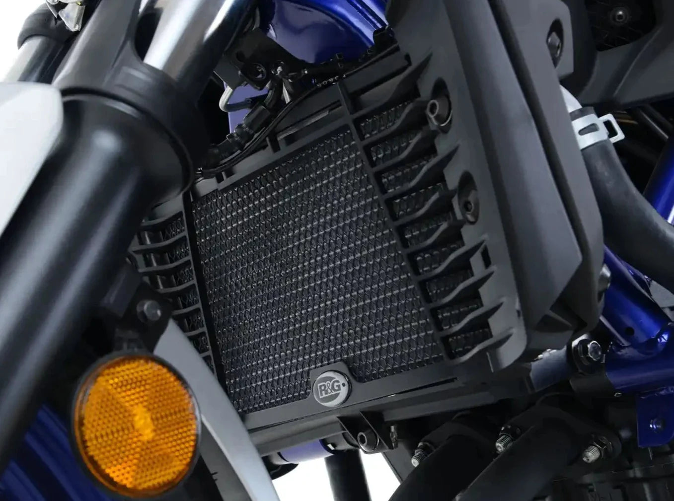 RAD0205 - R&G RACING Yamaha YZF-R25 / R3 / MT-25 / MT-03 Radiator Guard – Accessories in the 2WheelsHero Motorcycle Aftermarket Accessories and Parts Online Shop