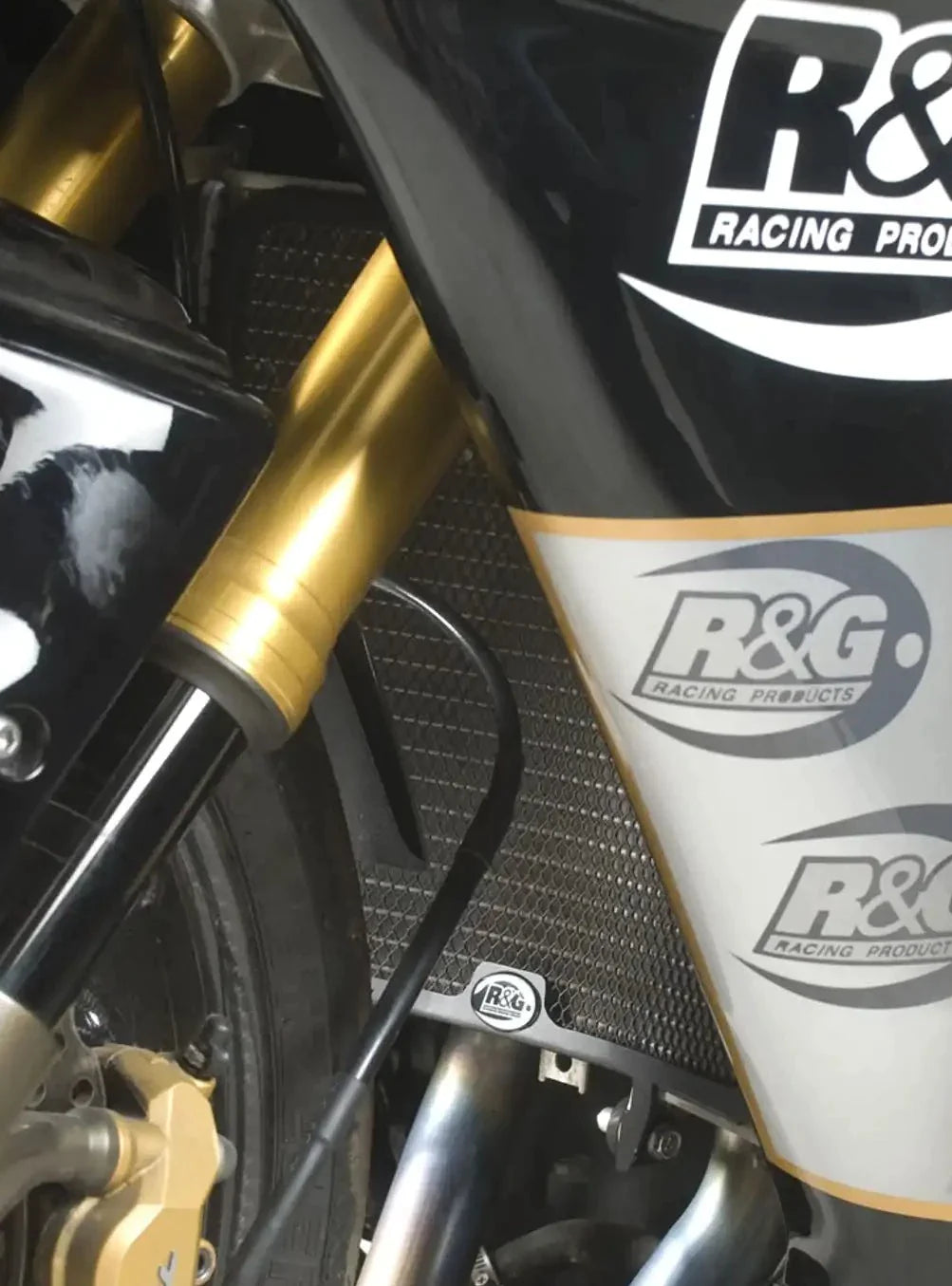 RAD0130 - R&G RACING Kawasaki ZX-10R (04/05) Radiator Guard – Accessories in the 2WheelsHero Motorcycle Aftermarket Accessories and Parts Online Shop