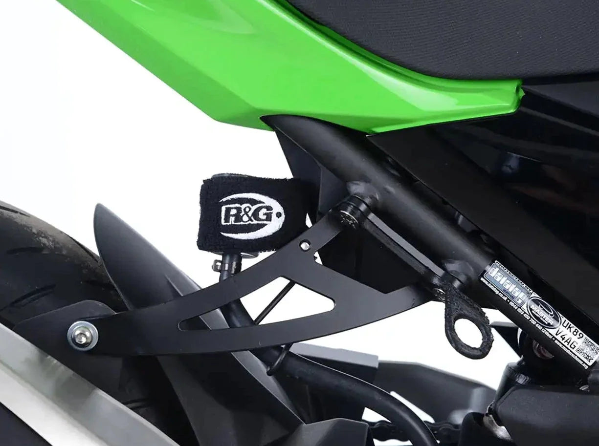 EH0085 - R&G RACING Kawasaki Ninja 250 / 400 / Z400 / Z250 Exhaust Hanger & Blanking Plate Kit – Accessories in the 2WheelsHero Motorcycle Aftermarket Accessories and Parts Online Shop