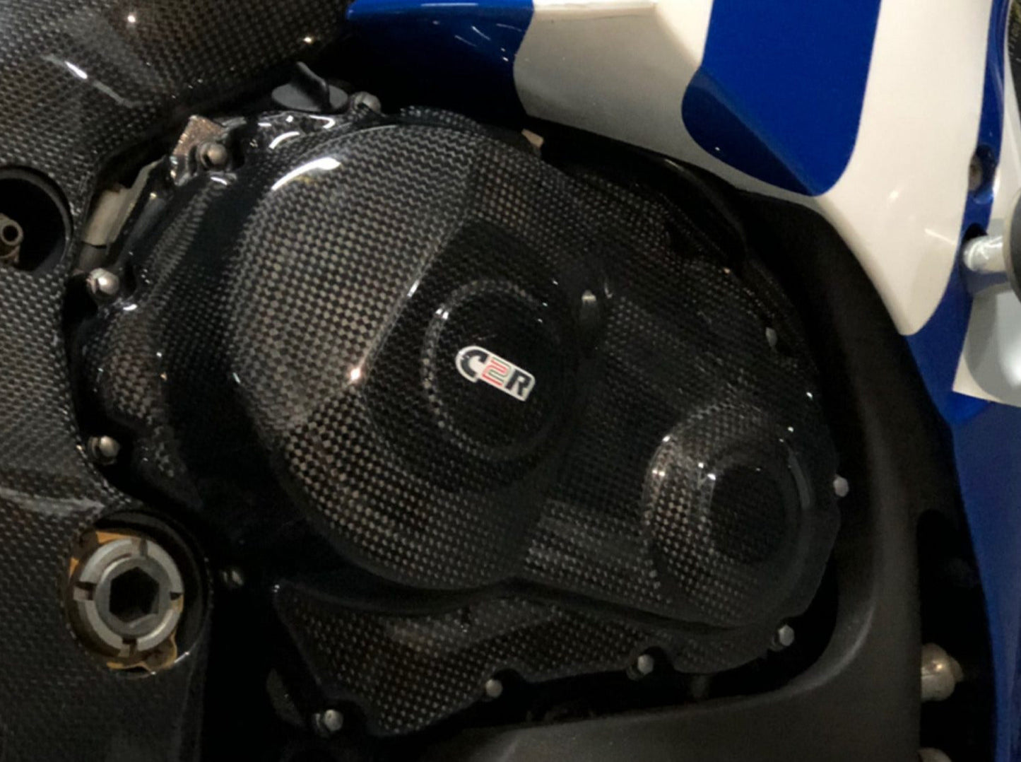 CARBON2RACE Suzuki GSX-R1000 (09/16) Carbon Clutch Cover