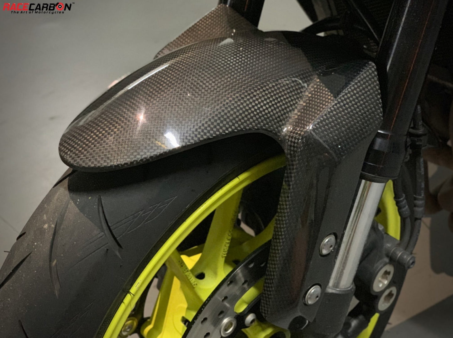 CARBON2RACE Yamaha Tracer 900 (18/20) Carbon Front Fender