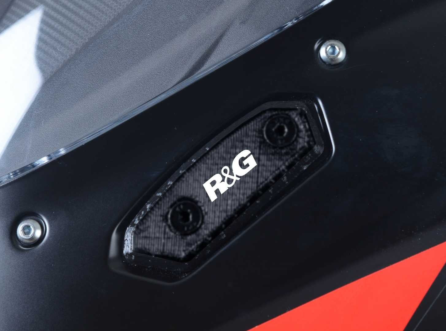 MBP0031 - R&G RACING Suzuki GSX-R125 (17/19) Mirror Block-off Plates – Accessories in the 2WheelsHero Motorcycle Aftermarket Accessories and Parts Online Shop