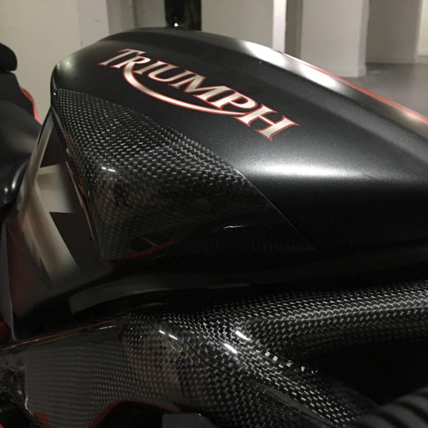 CARBON2RACE Triumph Daytona 675 (06/12) Carbon Tank Sliders