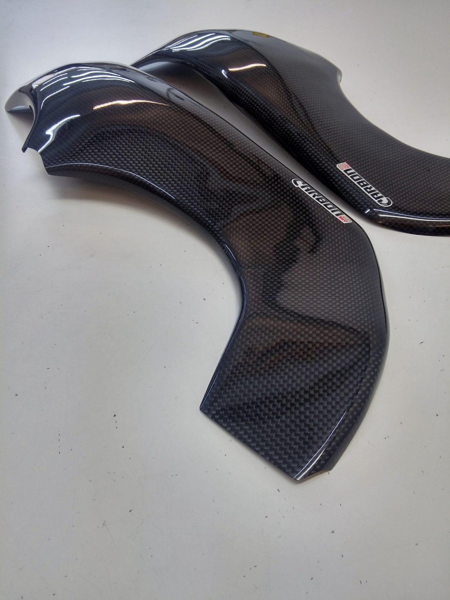 CARBON2RACE Yamaha FZ8 Fazer Carbon Frame Covers