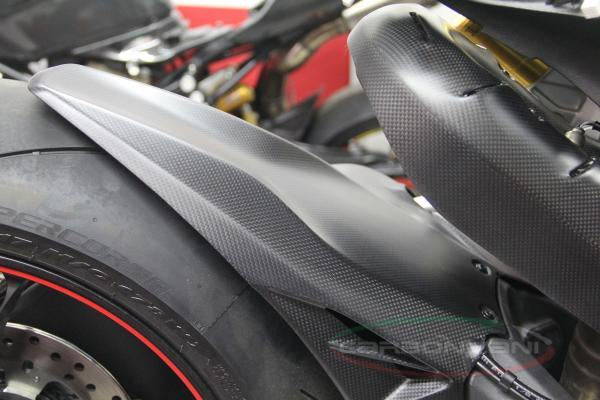 CARBONVANI Ducati Panigale 1199 / 1299 / V2 Carbon Rear Fender