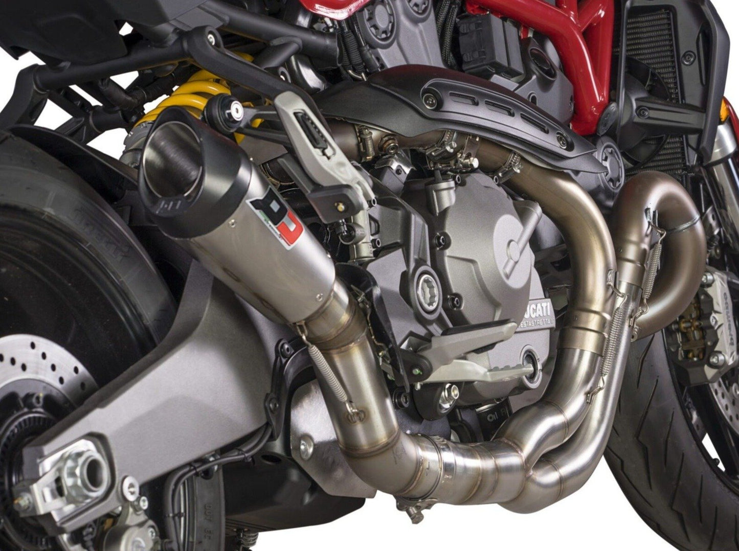 QD EXHAUST Ducati Monster 821 Slip-on Exhaust "Gunshot" (racing)