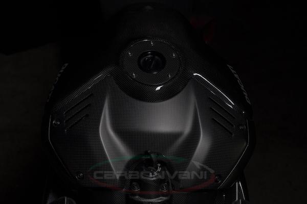 CARBONVANI Ducati Panigale V4 Carbon Tank Battery Cover (DP version)