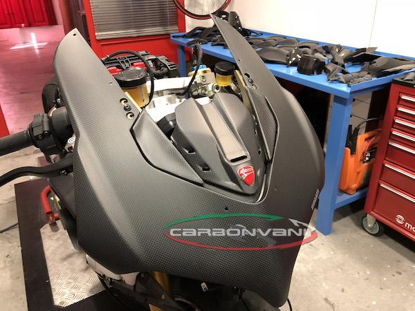 CARBONVANI Ducati Panigale V4 / V4R Carbon Instrument Cover