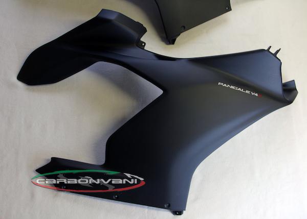 CARBONVANI Ducati Panigale V4 (18/19) Carbon Side Fairing Panel (right)