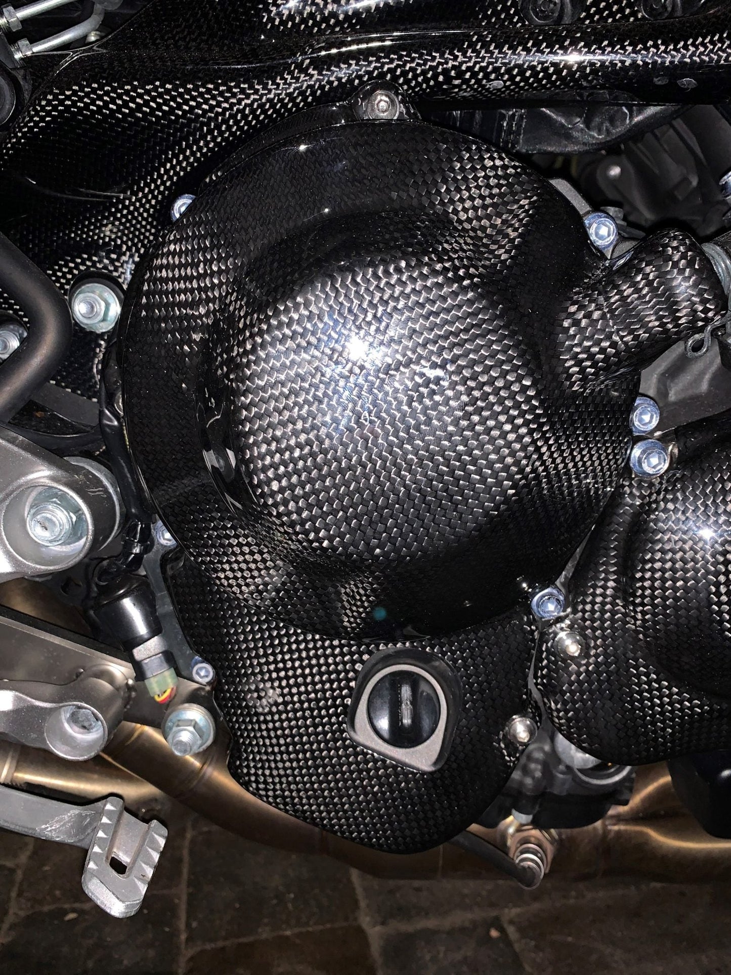 CARBON2RACE Yamaha MT-09 (14/20) Carbon Clutch Cover