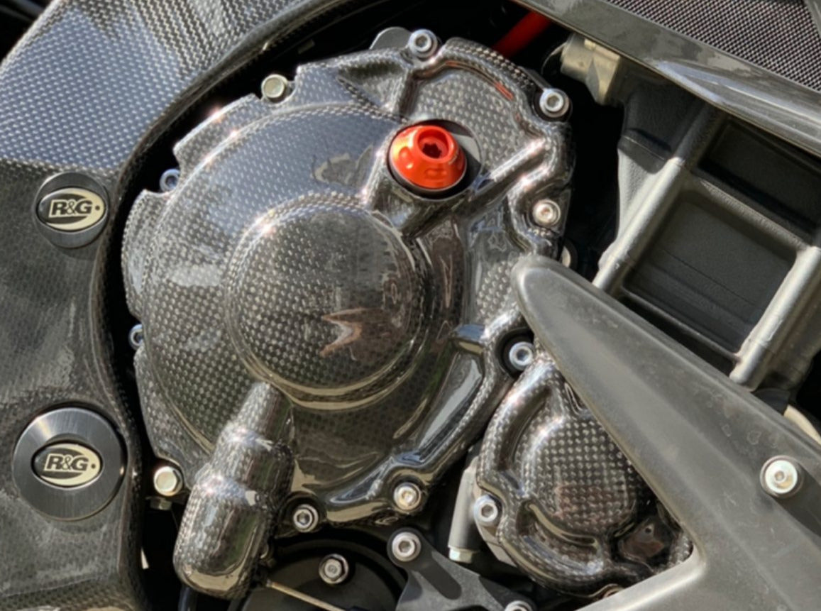 CARBON2RACE Yamaha MT-10 (2016+) Carbon Clutch Cover