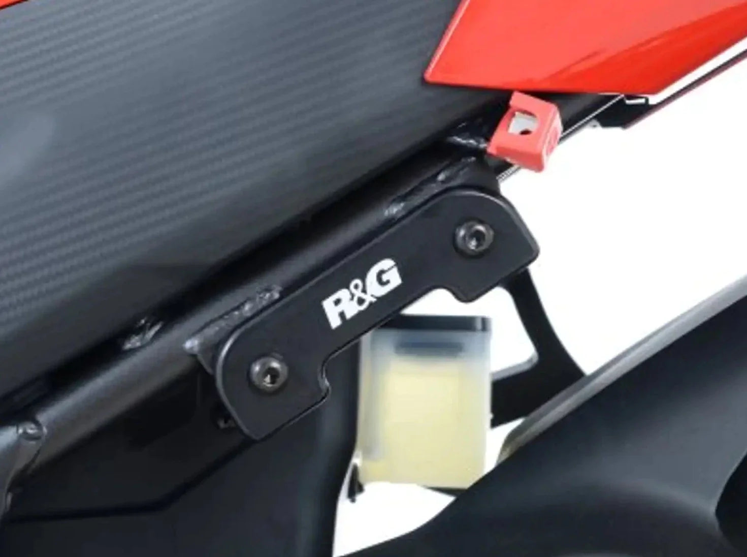 EH0061 - R&G RACING Honda CBR300R (14/20) Exhaust Hanger & Blanking Plate Kit – Accessories in the 2WheelsHero Motorcycle Aftermarket Accessories and Parts Online Shop