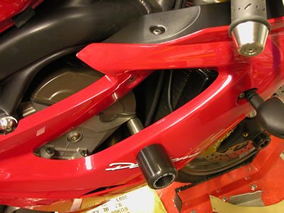 CP0173 - R&G RACING Triumph Daytona 675 (06/12) Frame Crash Protection Sliders "Classic" – Accessories in the 2WheelsHero Motorcycle Aftermarket Accessories and Parts Online Shop