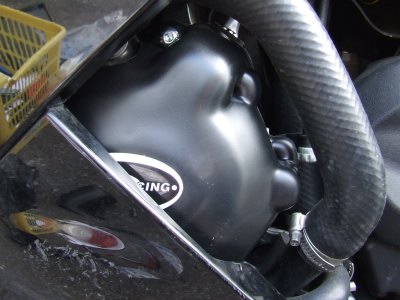 R&G RACING Kawasaki Ninja ZX-10R (06/10) Alternator Cover Protection (left side)