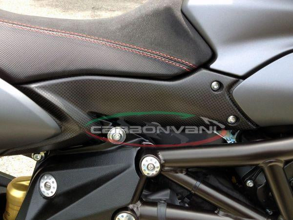 CARBONVANI MV Agusta Rivale Carbon Seat Side Fairing Panels Kit