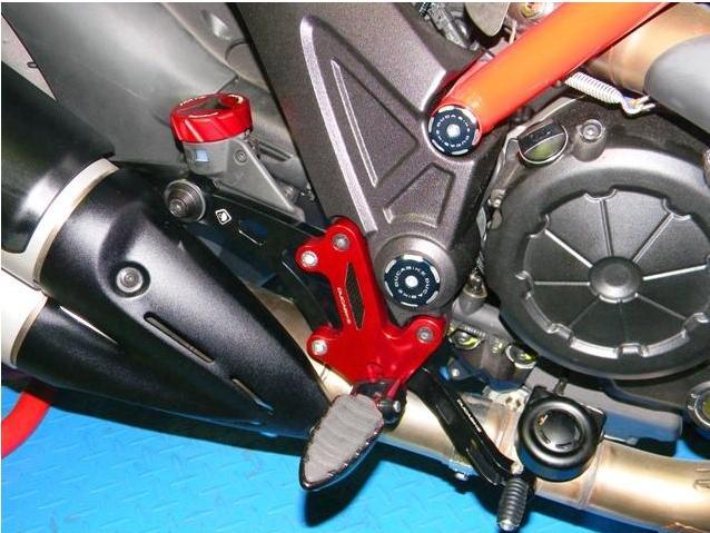 PRDV01 - DUCABIKE Ducati Diavel 1200 (10/18) Adjustable Rearset