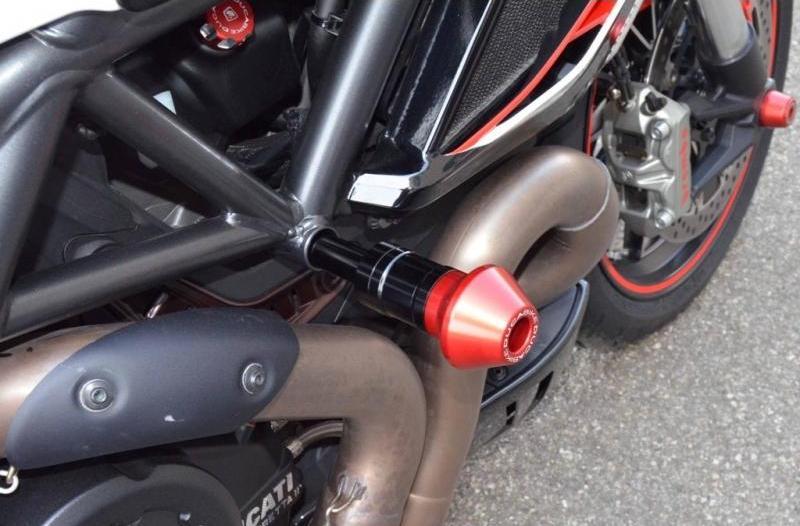 PTDV02 - DUCABIKE Ducati Diavel 1200 (10/18) Frame Crash Protection Siders